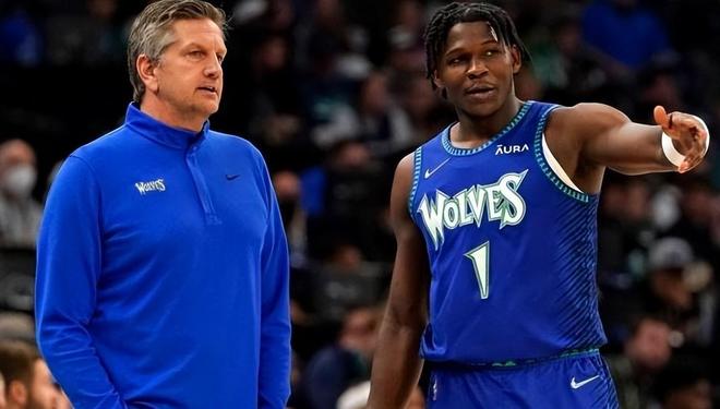 的运动员提 的运动员提