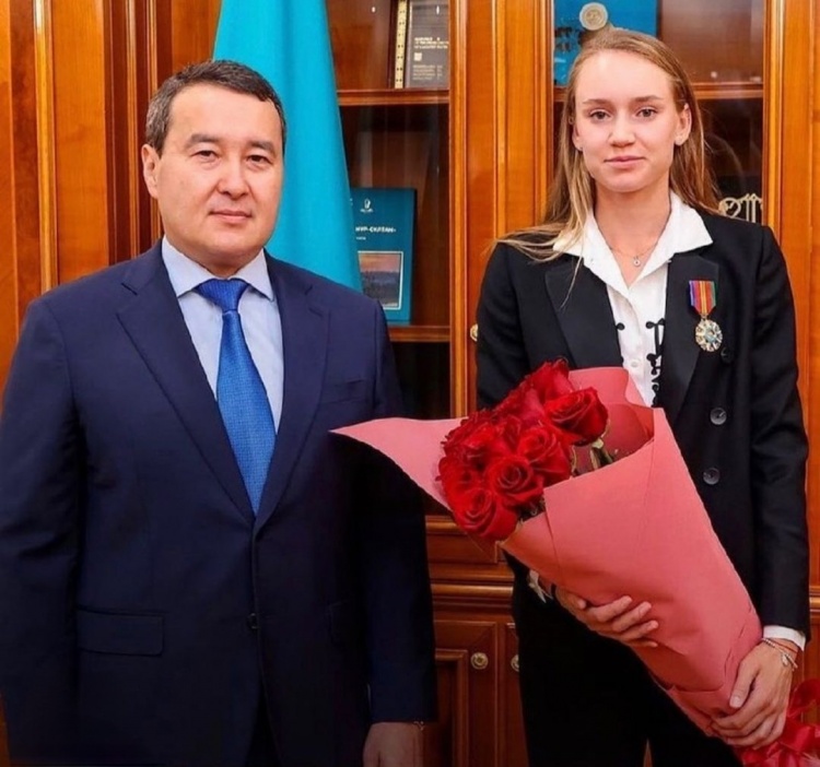 体育刘诗雯成国际乒联运动员委员会候选人