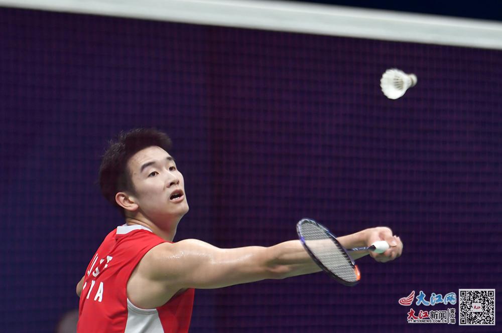 比赛中为球 比赛中为球